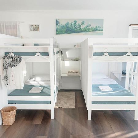 Хостел Laneez Ericeira Surf House Экстерьер фото