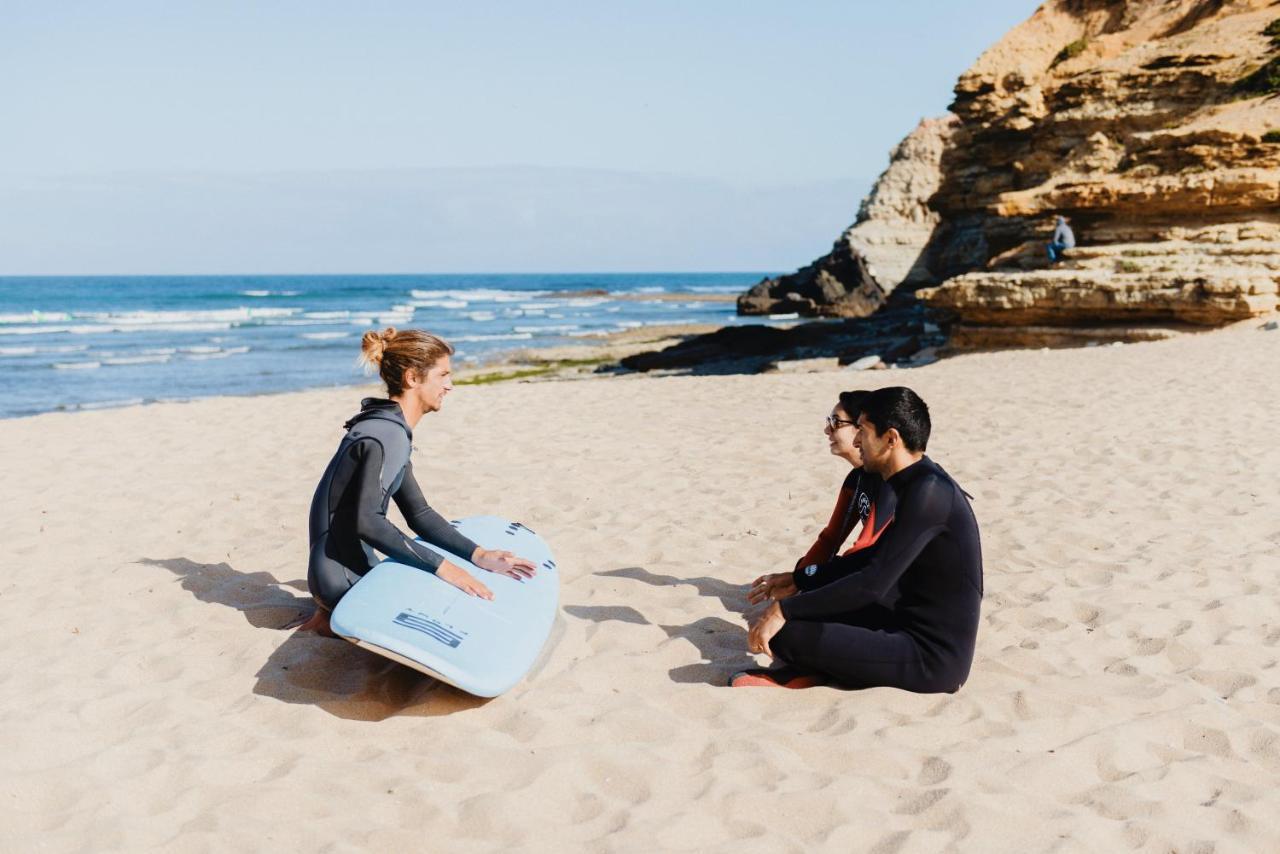 Хостел Laneez Ericeira Surf House Экстерьер фото