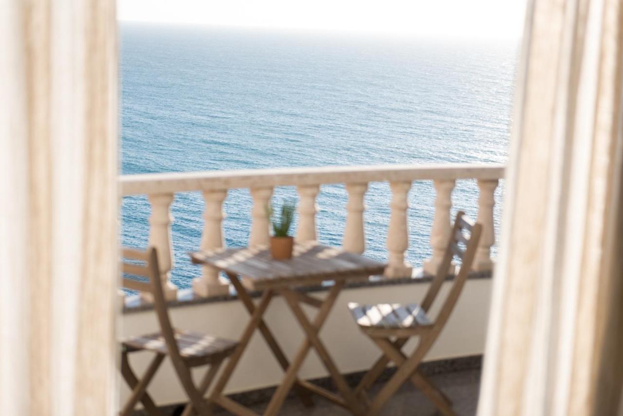 Хостел Laneez Ericeira Surf House Экстерьер фото