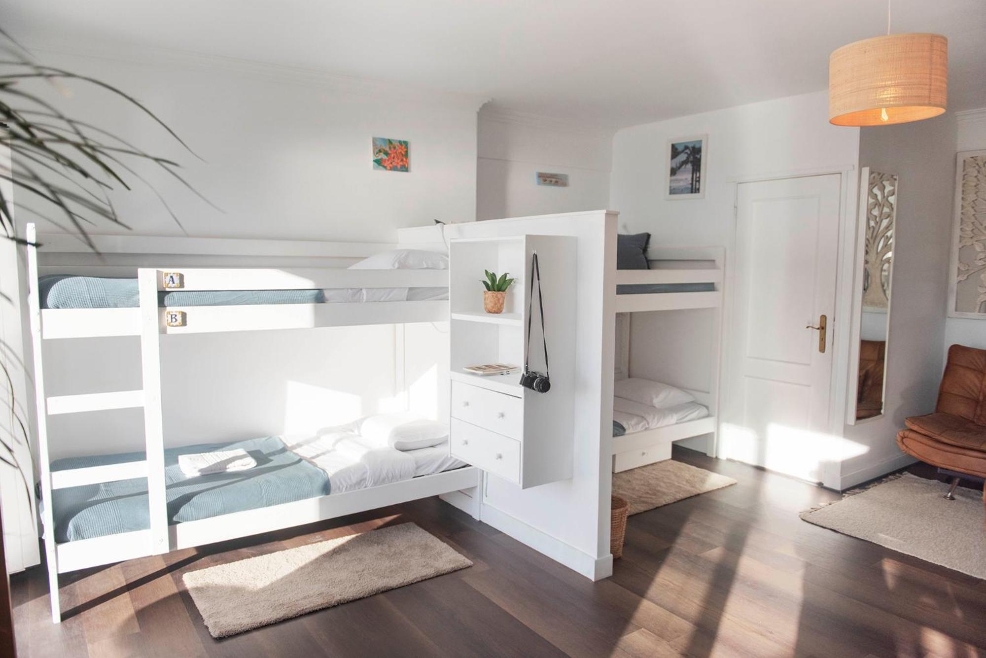 Хостел Laneez Ericeira Surf House Экстерьер фото