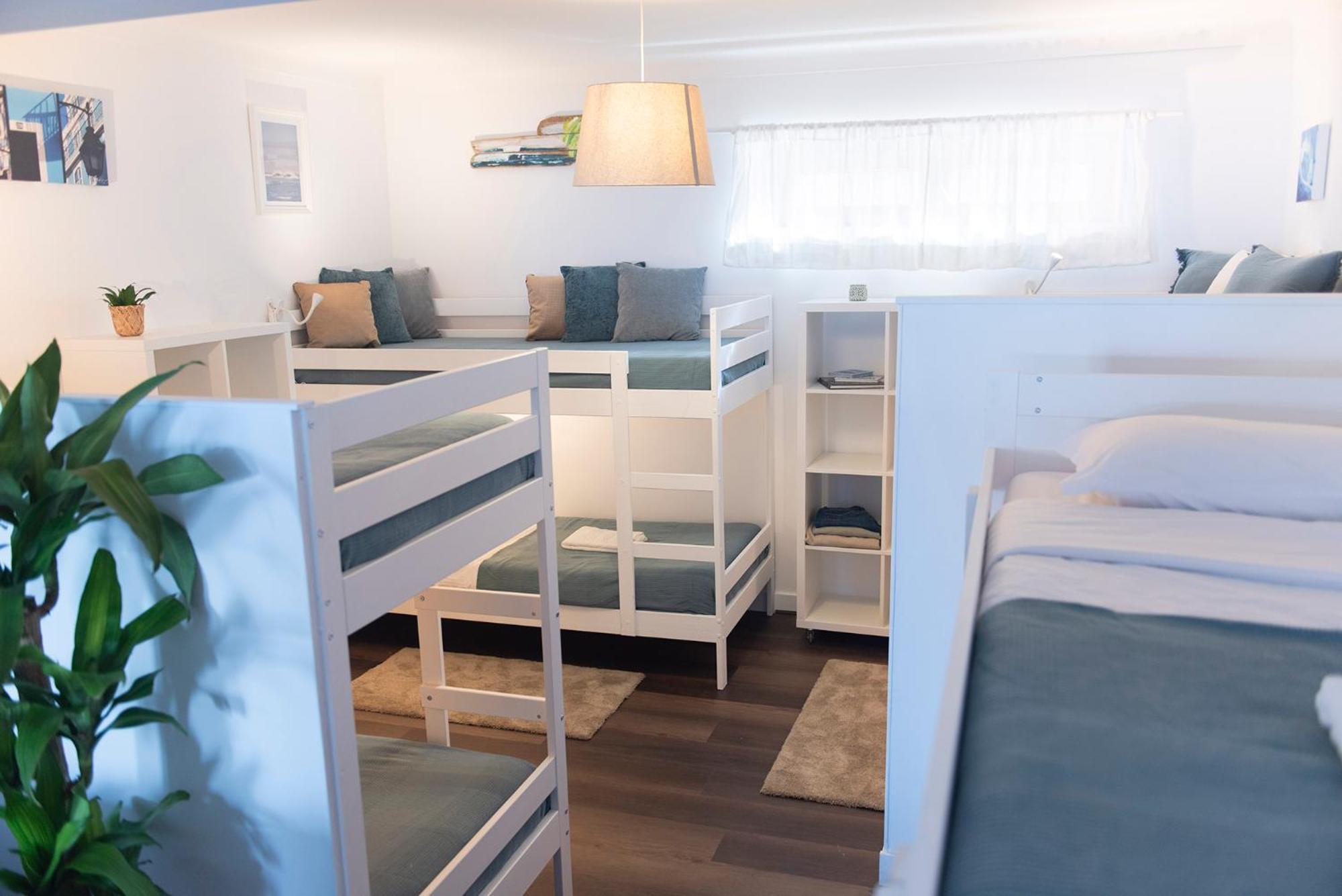 Хостел Laneez Ericeira Surf House Экстерьер фото